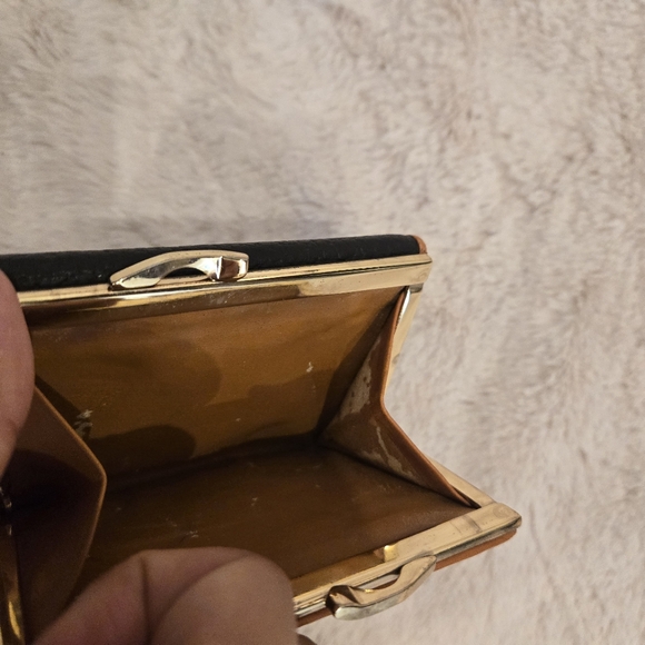 Vintage Christian Dior wallet GUC - Picture 8 of 9